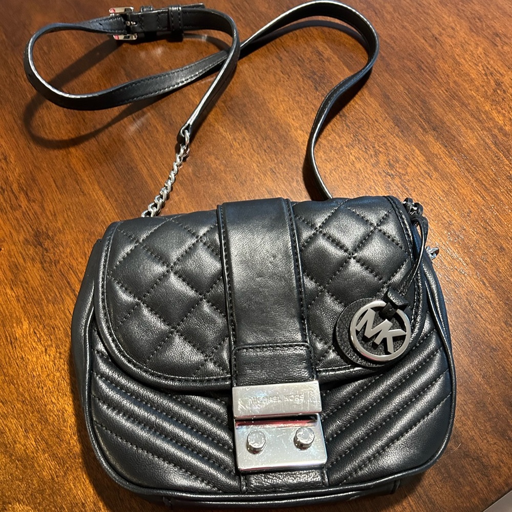 Micheal Kors crossbody